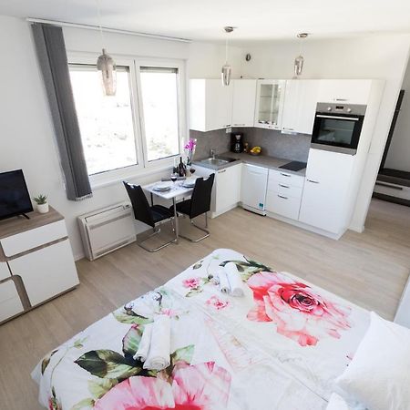 Studio Apartman Moonlight Zadar Ngoại thất bức ảnh