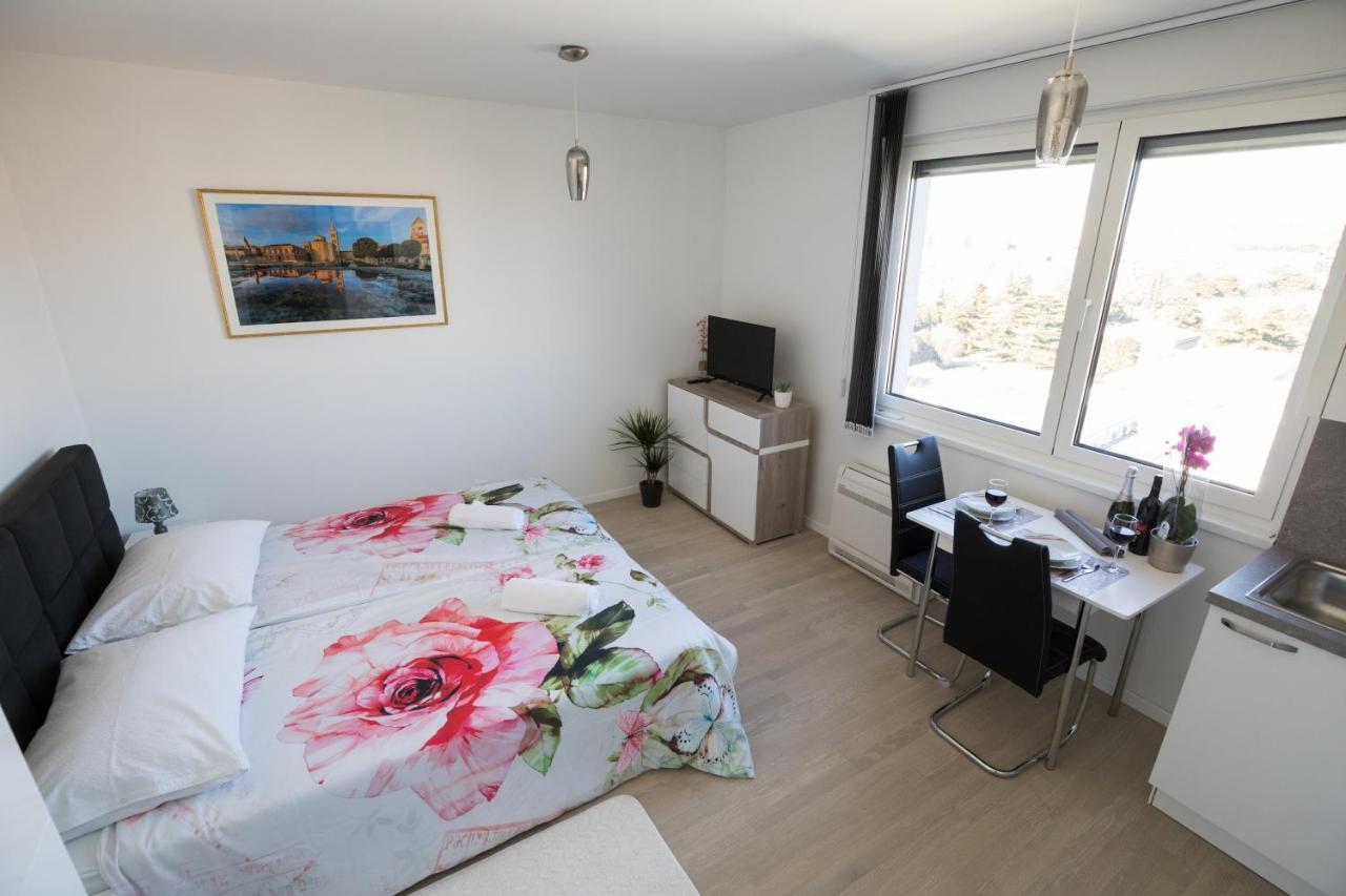 Studio Apartman Moonlight Zadar Ngoại thất bức ảnh