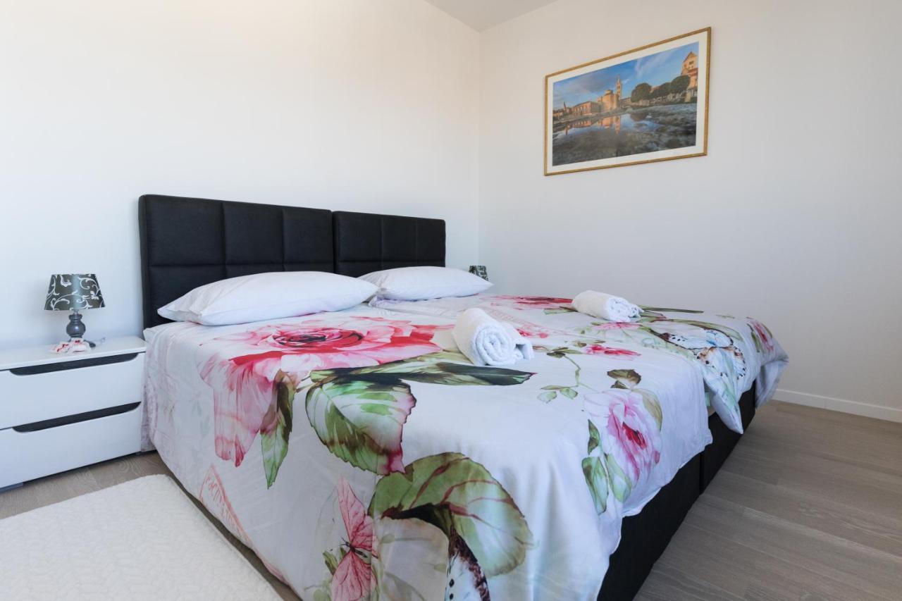 Studio Apartman Moonlight Zadar Ngoại thất bức ảnh