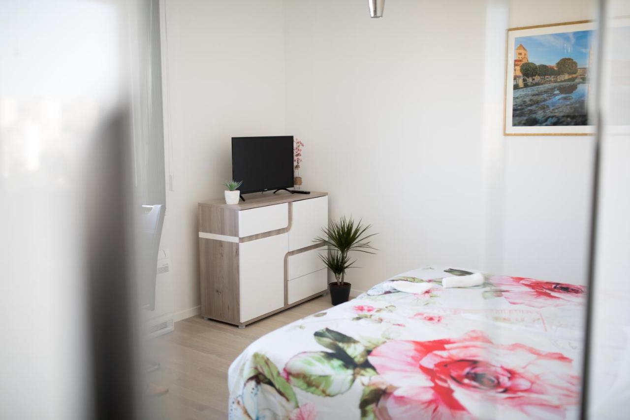 Studio Apartman Moonlight Zadar Ngoại thất bức ảnh